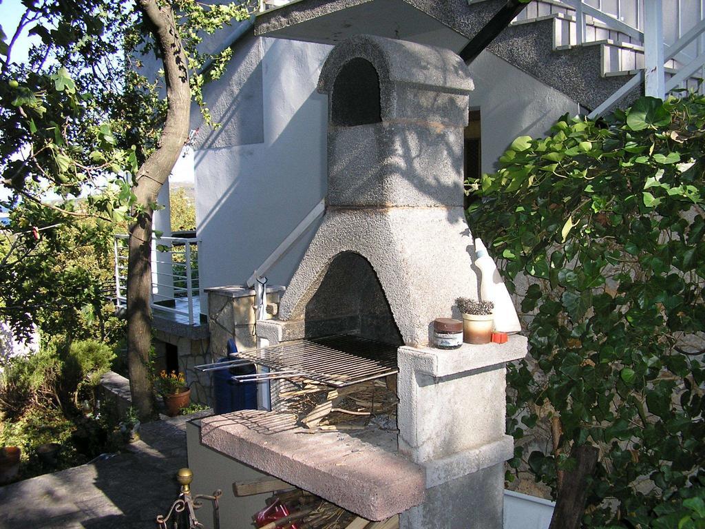 Apartment Bilic Klenovica Bilik gambar